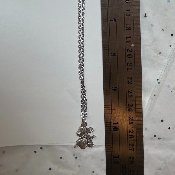 Sacred Heart Silver Tone Pendant Charm Necklace Steel Chain - Picture 4 of 5